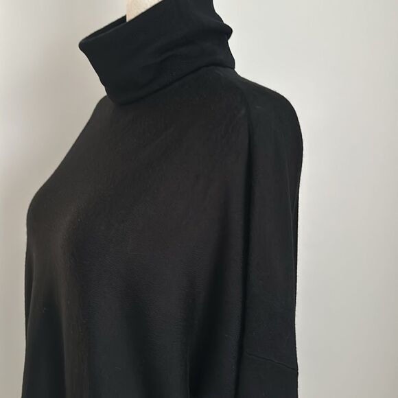 EILEEN FISHER Italian Merino Wool Turtleneck Neck Asymmetrical Knit Sweater S - Picture 11 of 11